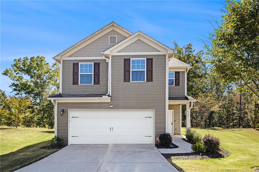 4702 Moccasin Court Property Photo 1