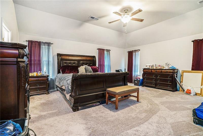 7255 Gladstone Circle Property Photo 4
