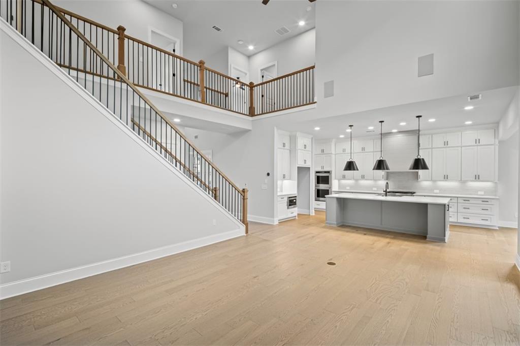 3510 Addison Court Property Photo 16