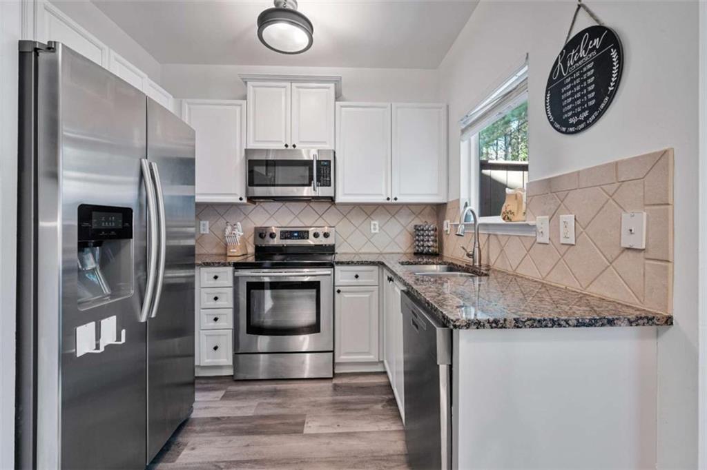 1020 Liberty Parkway Property Photo 15