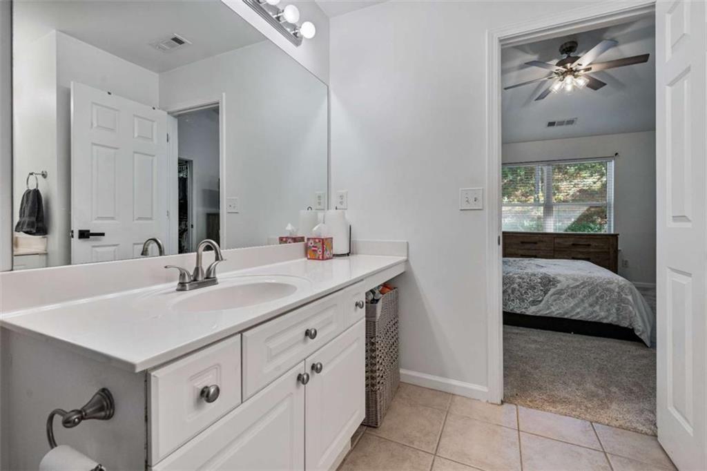 1020 Liberty Parkway Property Photo 28