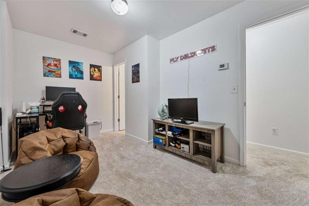 1020 Liberty Parkway Property Photo 33