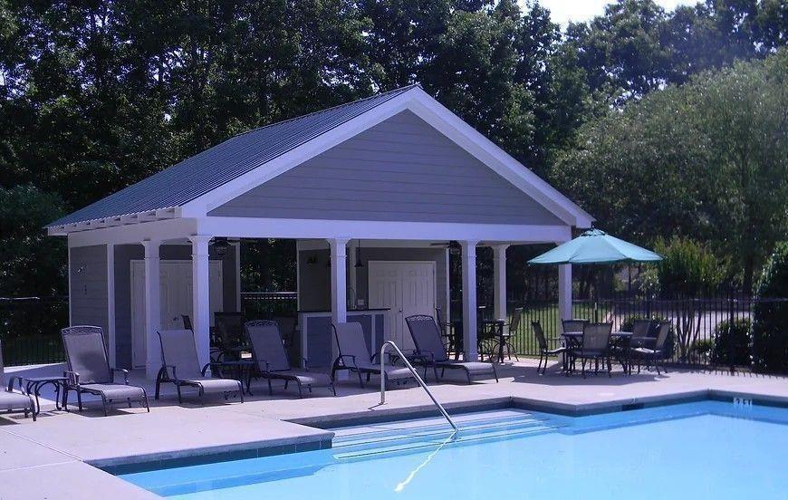 5994 Wellington Avenue Property Photo 9