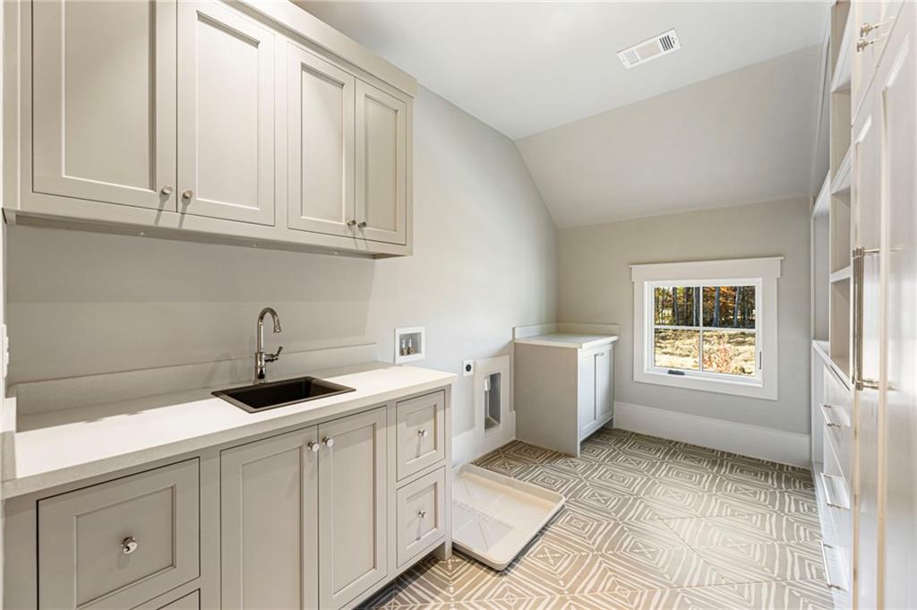 1005 Haddie Way Property Photo 124