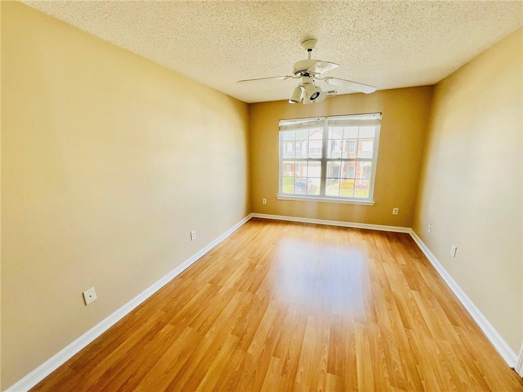 98 Eagle Glen Drive Ne Property Photo 9