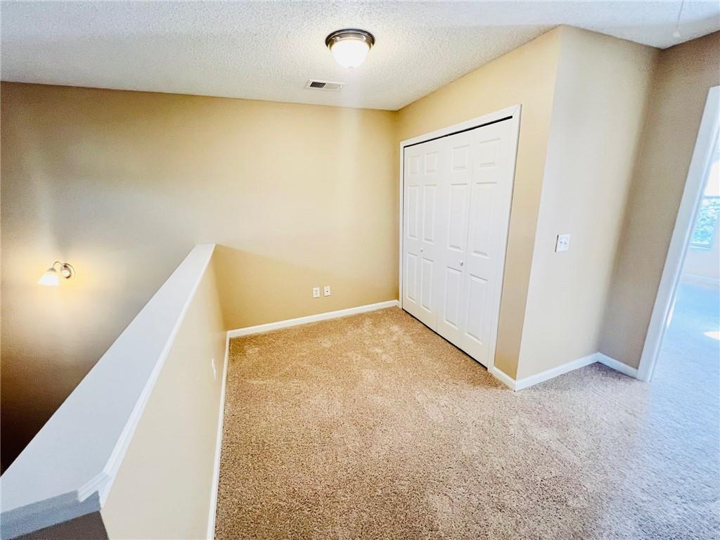 98 Eagle Glen Drive Ne Property Photo 11