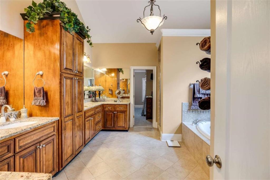 5660 Knotty Ridge Dr Property Photo 25