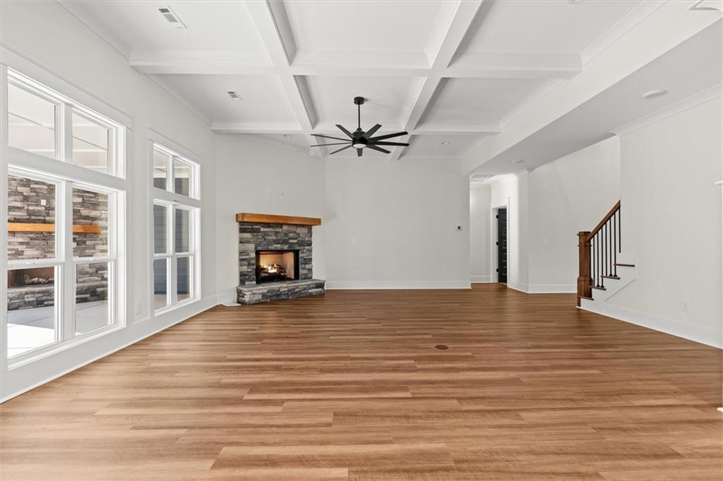 157 West Lake Boulevard Property Photo 11