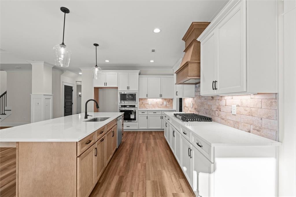 157 West Lake Boulevard Property Photo 15