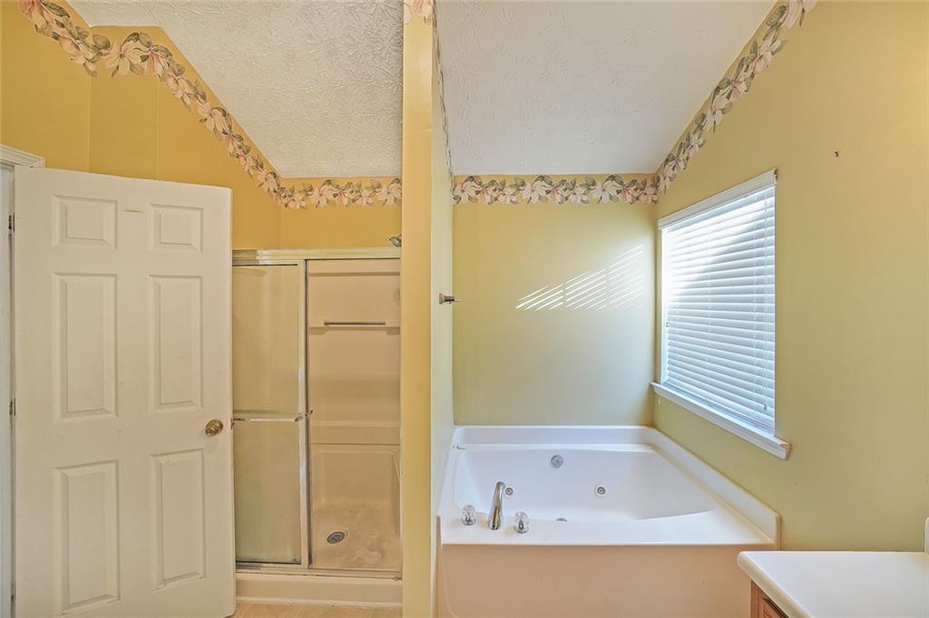 9886 Vista Circle Property Photo 22