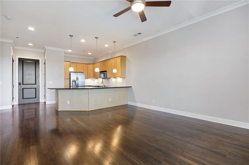 360 Chambers Street Unit 411 Property Photo 16
