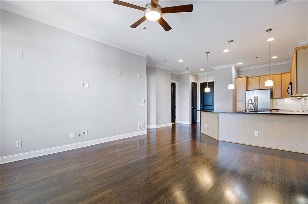 360 Chambers Street Unit 411 Property Photo 17