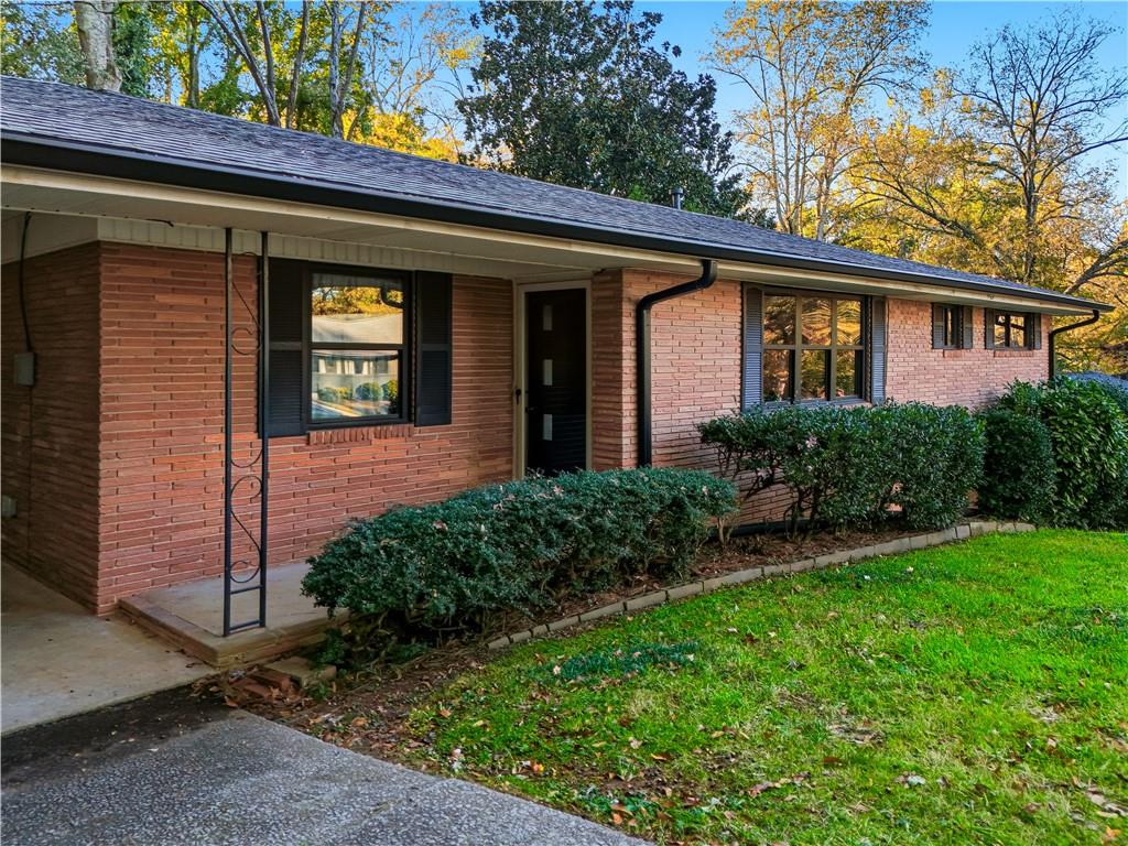549 Park Street Place Property Photo 1