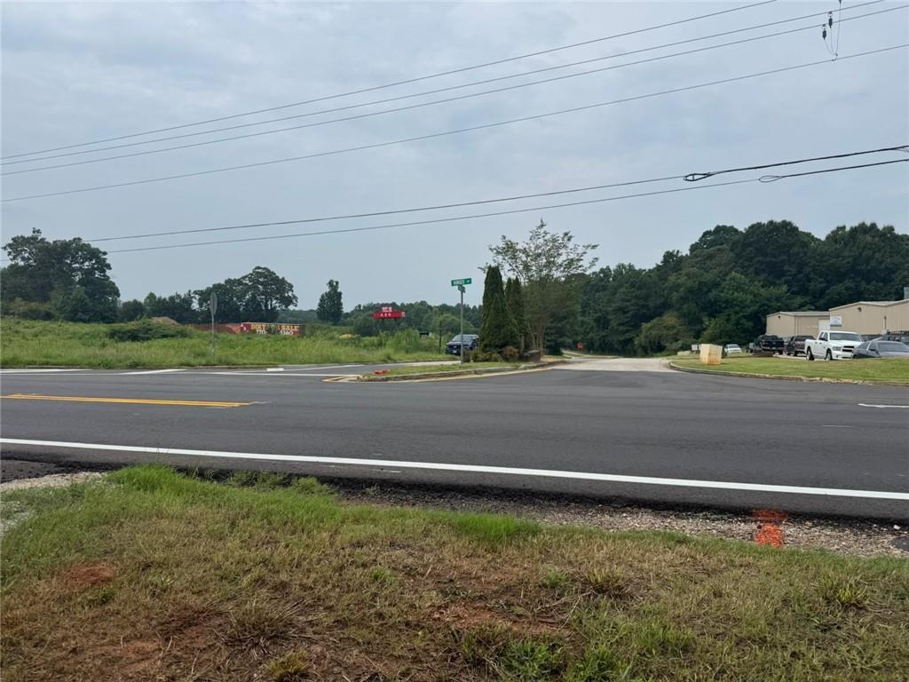 5447 Winder Highway Property Photo 3
