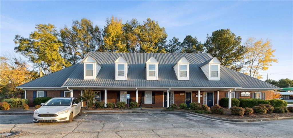 5 Hurricane Shoals Road Ne Property Photo 1