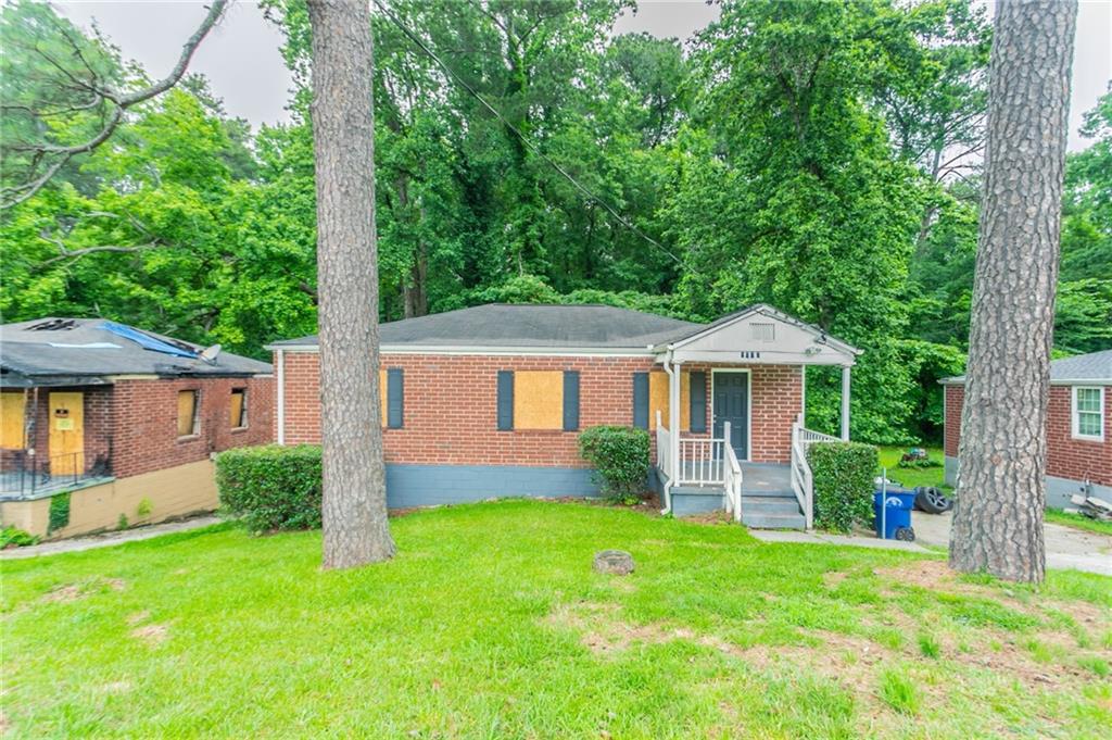 2817 Burton Road Nw Property Photo 1