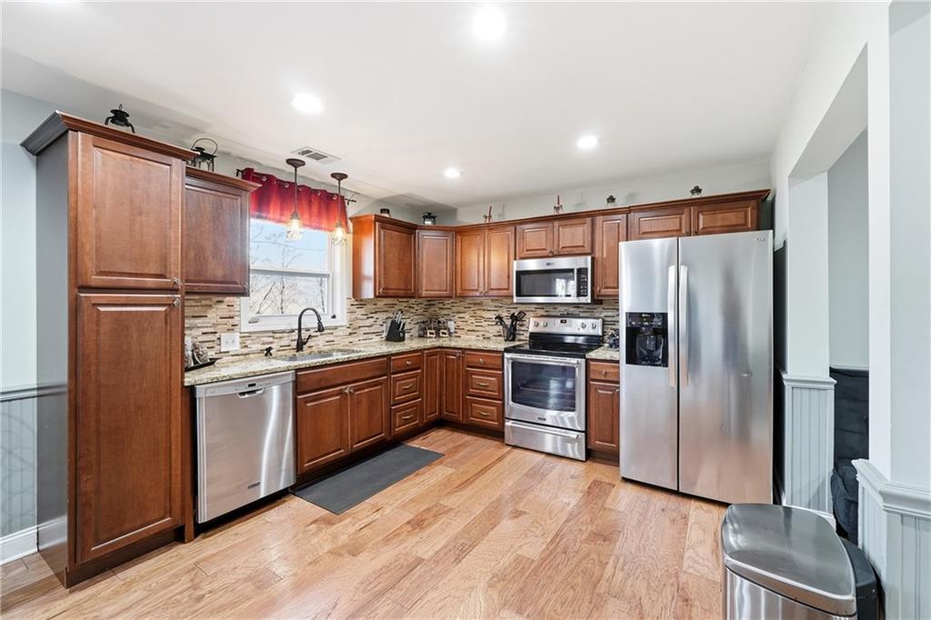 408 Alpine Drive Property Photo 17