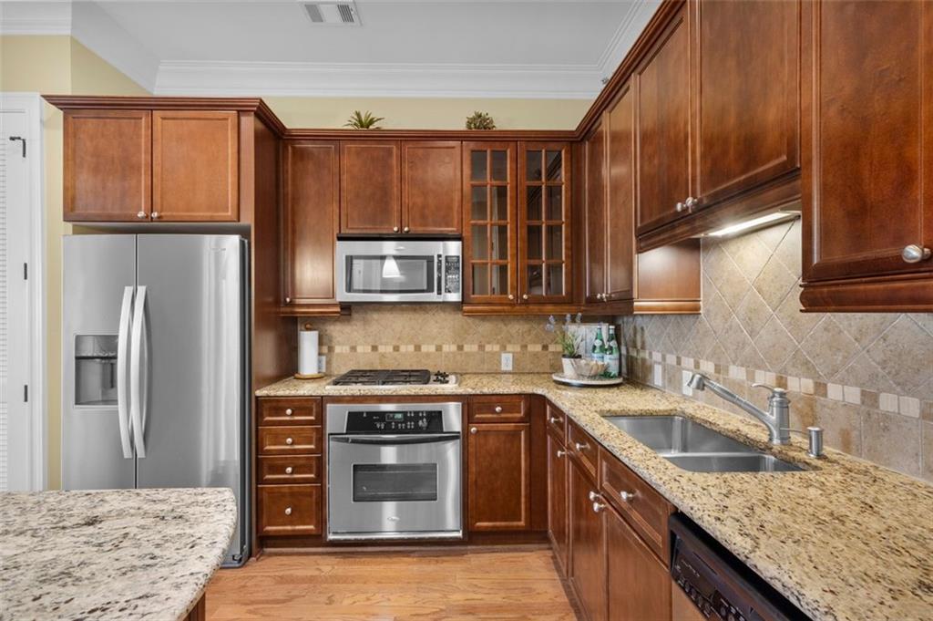 3635 E Paces Circle Unit 1103 Property Photo 10