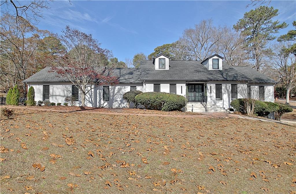 370 Dix Lee On Drive Property Photo 1