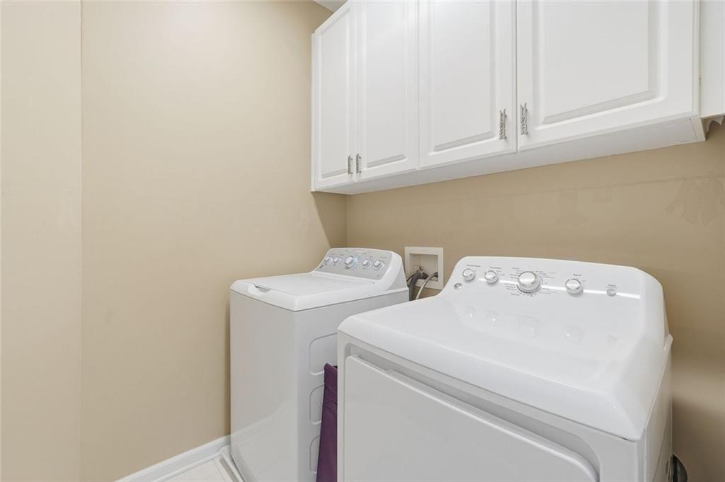 585 St Regis Lane Property Photo 43
