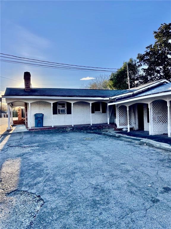103 E Main Street Property Photo 1