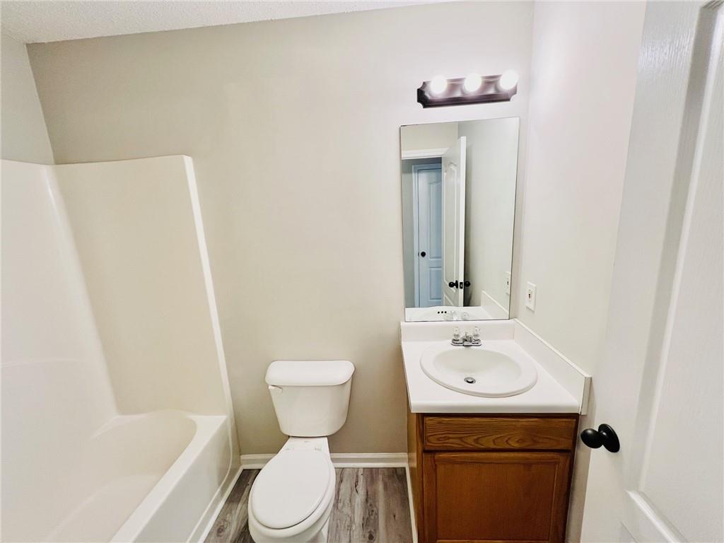 58 Kingston Pointe Property Photo 9
