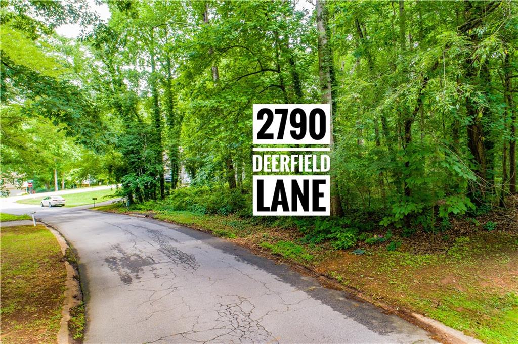 2790 Deerfield Drive Property Photo 4