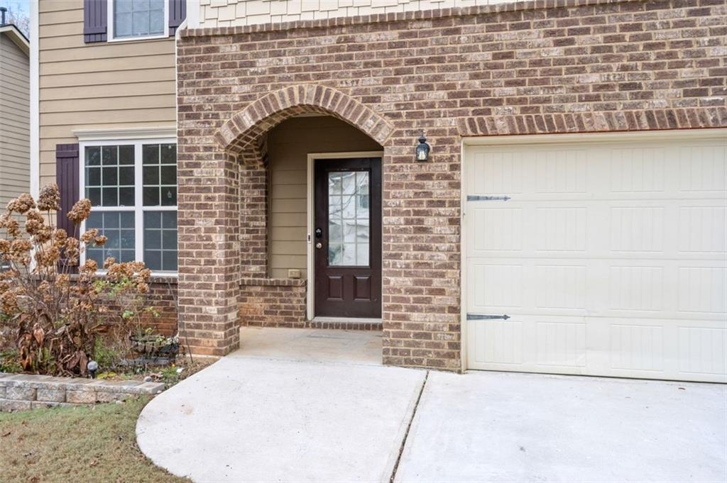 351 The Boulevard Property Photo 3