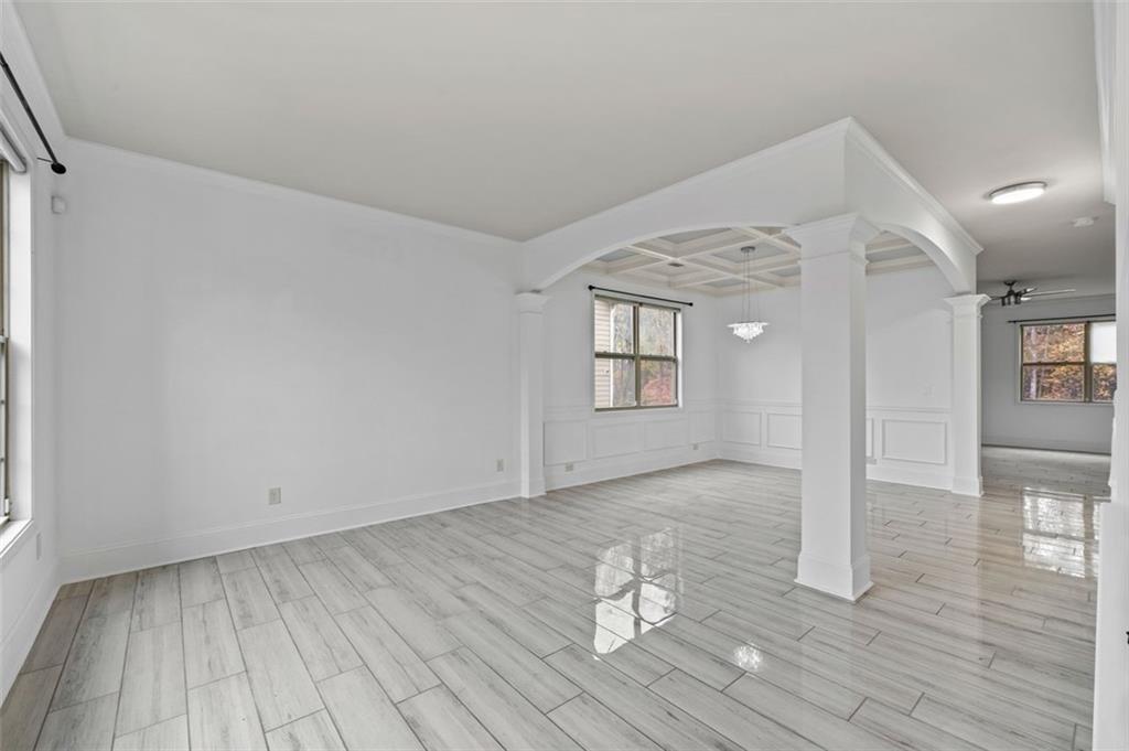 351 The Boulevard Property Photo 4
