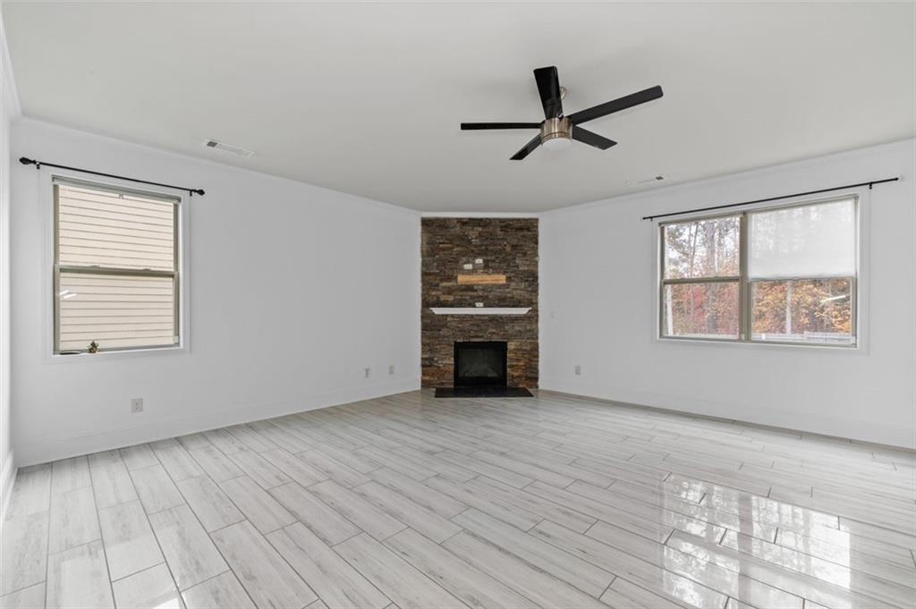 351 The Boulevard Property Photo 14