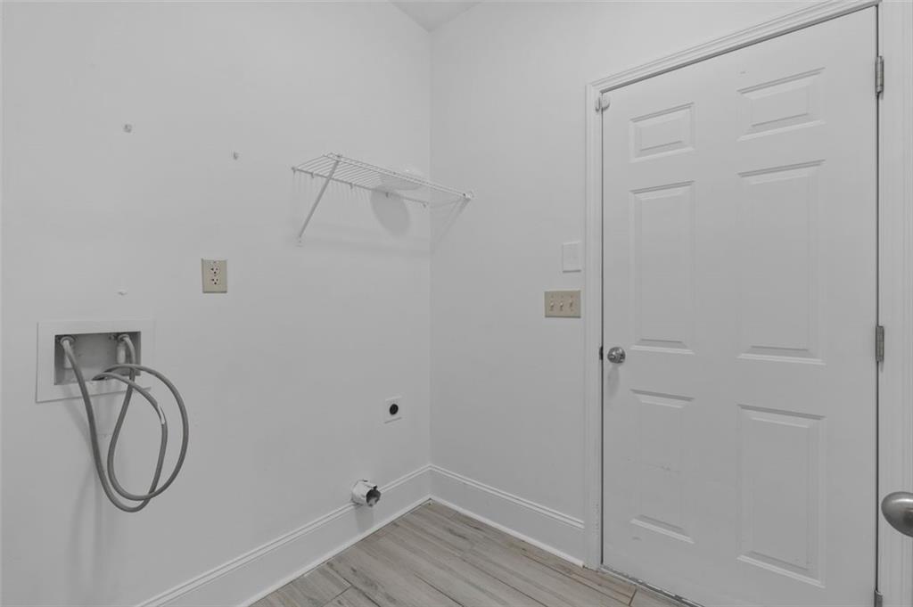 351 The Boulevard Property Photo 23