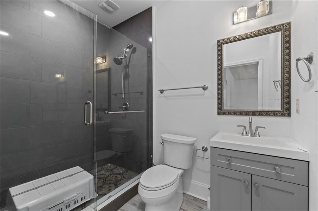 351 The Boulevard Property Photo 24