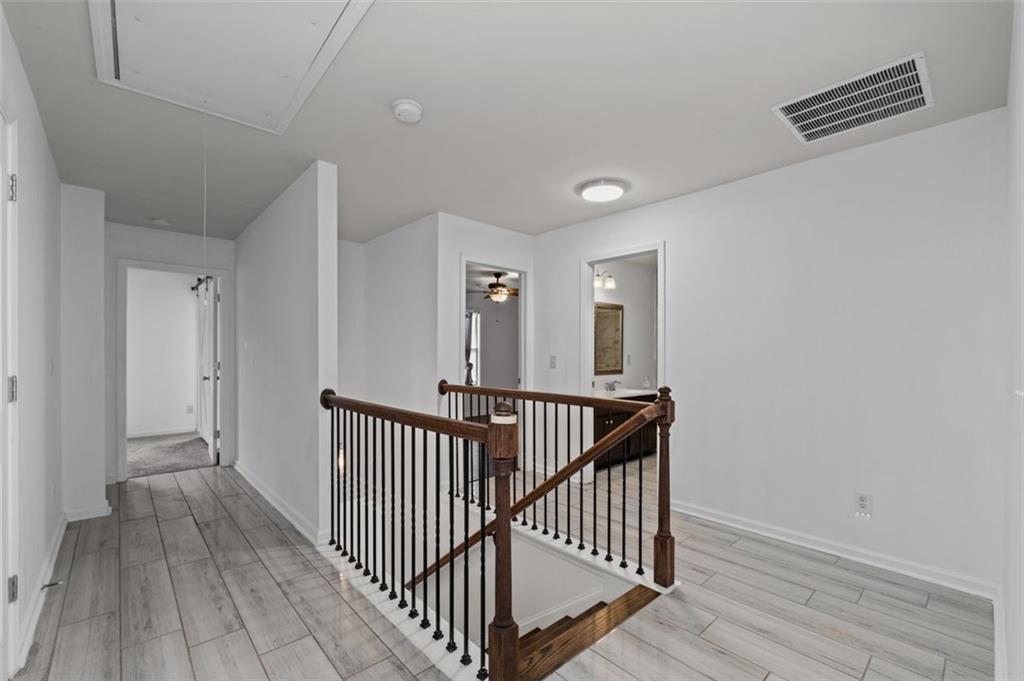 351 The Boulevard Property Photo 25