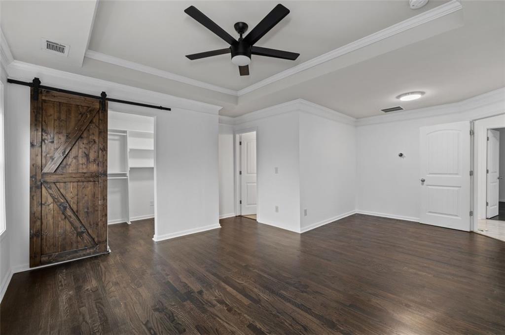 351 The Boulevard Property Photo 34