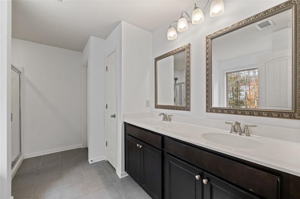 351 The Boulevard Property Photo 36