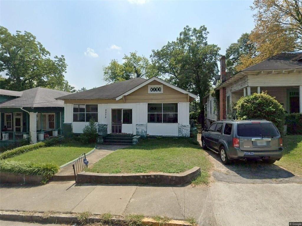 2372 Beech Avenue Property Photo 1