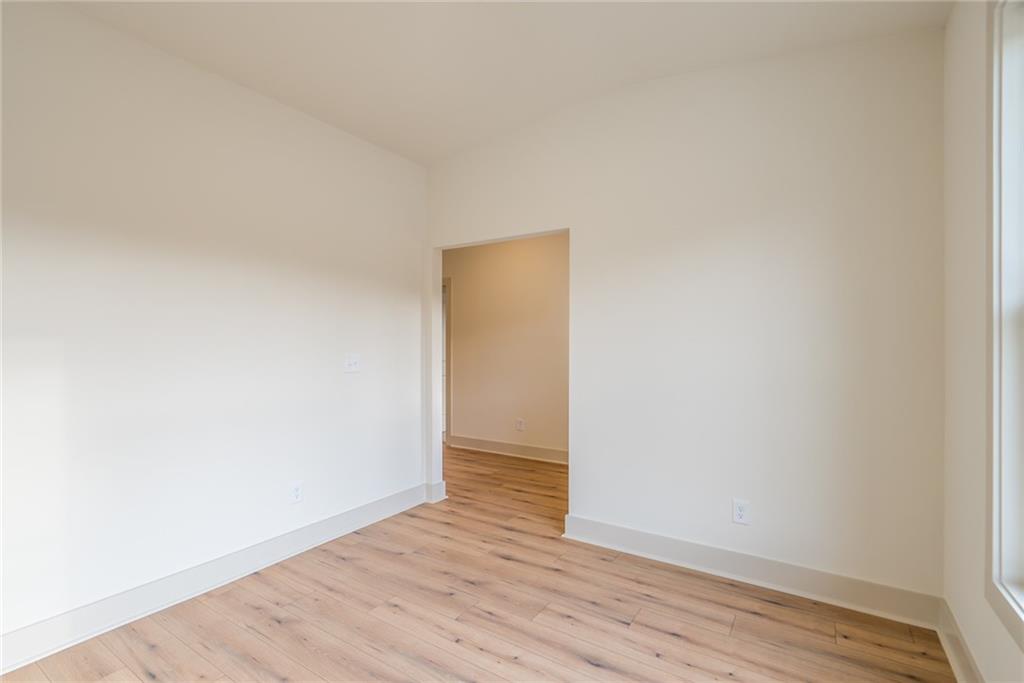 209 Squirrel Run Property Photo 7
