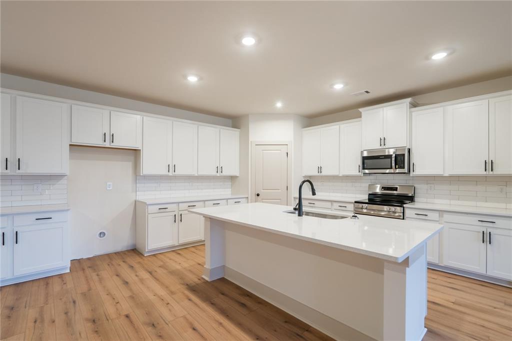 209 Squirrel Run Property Photo 13