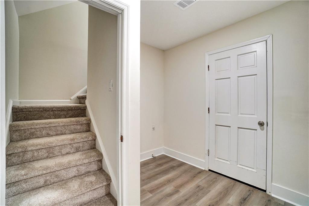 1414 Logan Circle Property Photo 17
