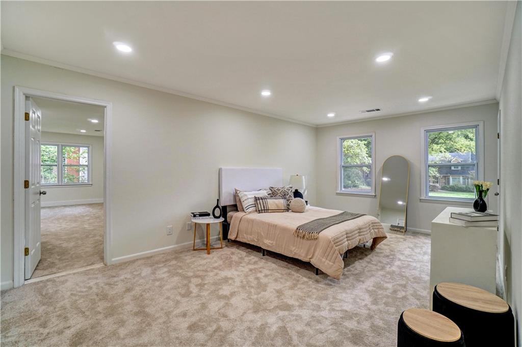 1414 Logan Circle Property Photo 20
