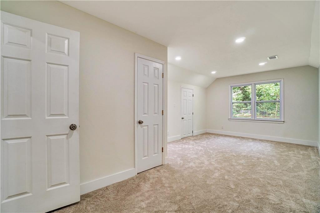 1414 Logan Circle Property Photo 23