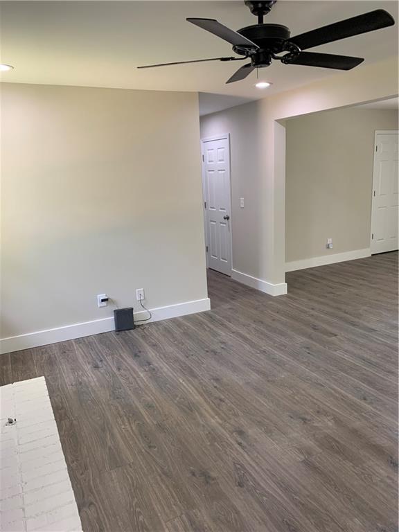 1039 Washington Avenue Property Photo 9
