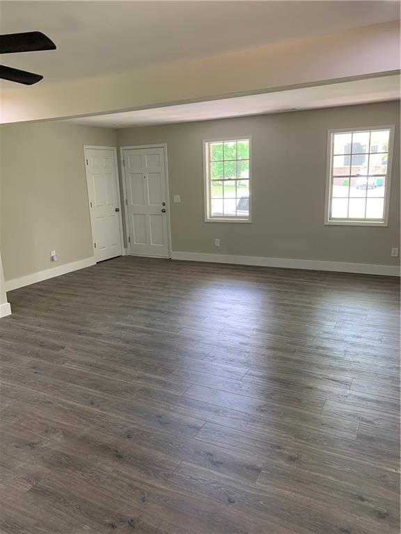 1039 Washington Avenue Property Photo 10