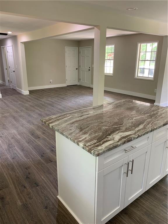 1039 Washington Avenue Property Photo 12