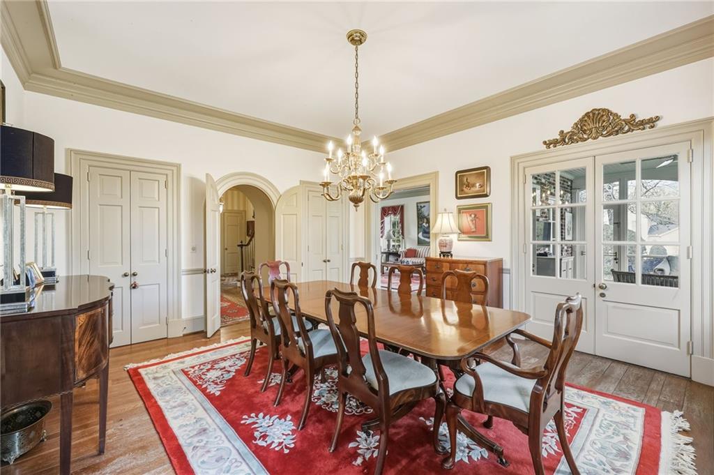 1606 Riverside Drive Property Photo 15