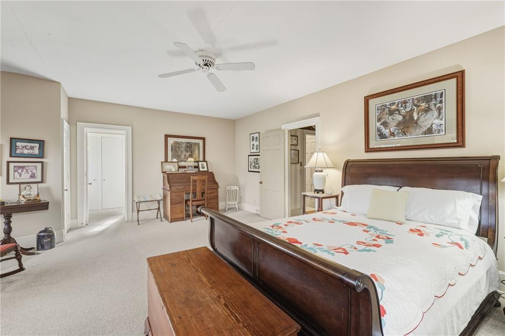 1606 Riverside Drive Property Photo 30