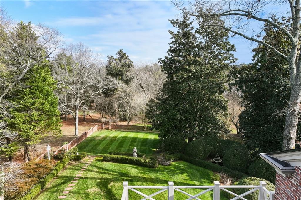 1606 Riverside Drive Property Photo 40