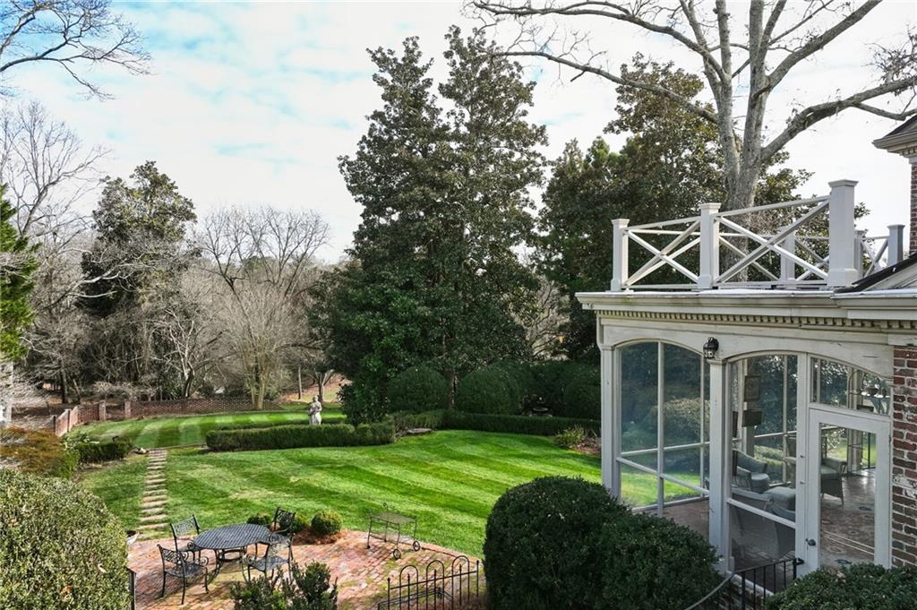 1606 Riverside Drive Property Photo 41