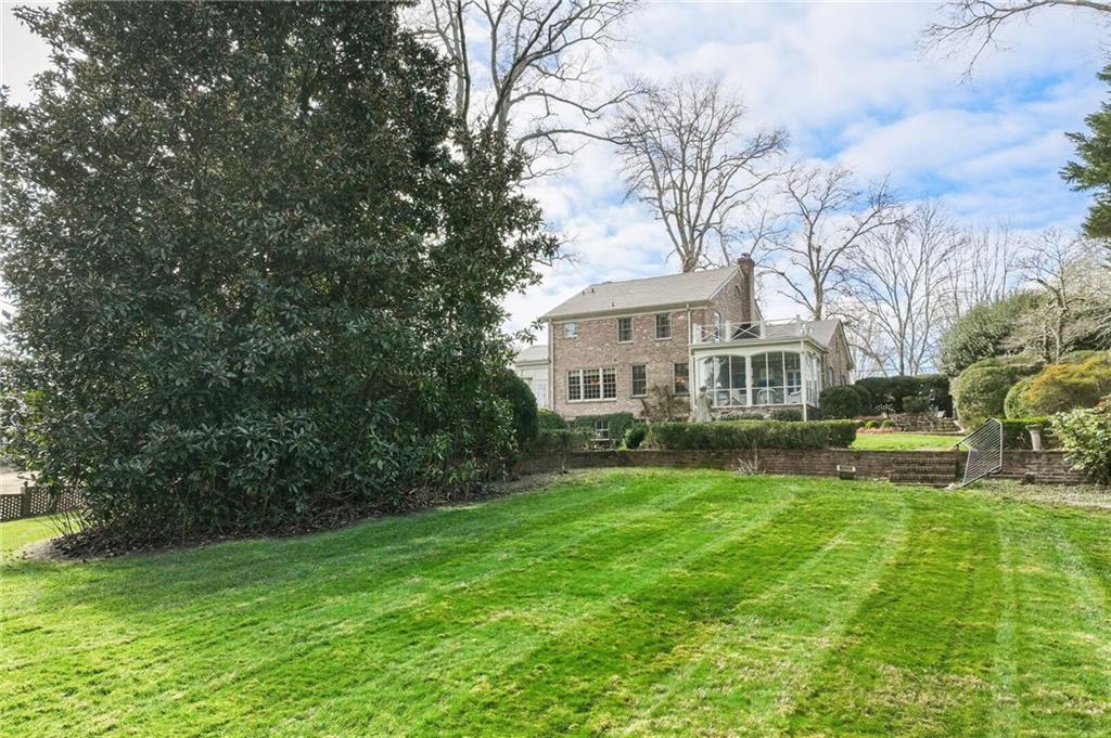 1606 Riverside Drive Property Photo 44