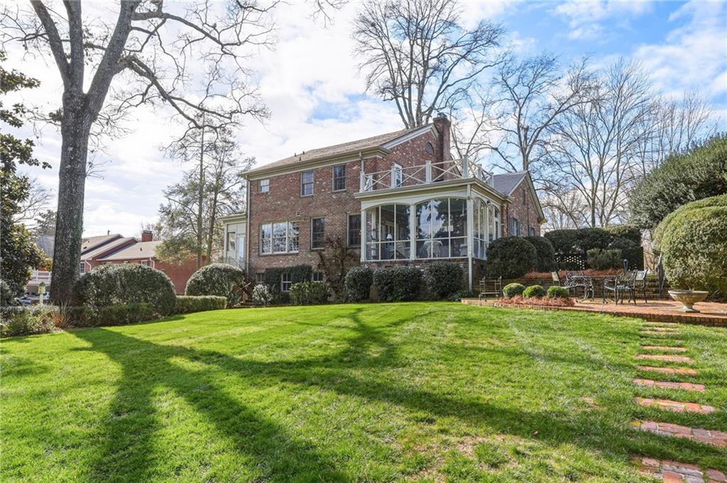 1606 Riverside Drive Property Photo 49